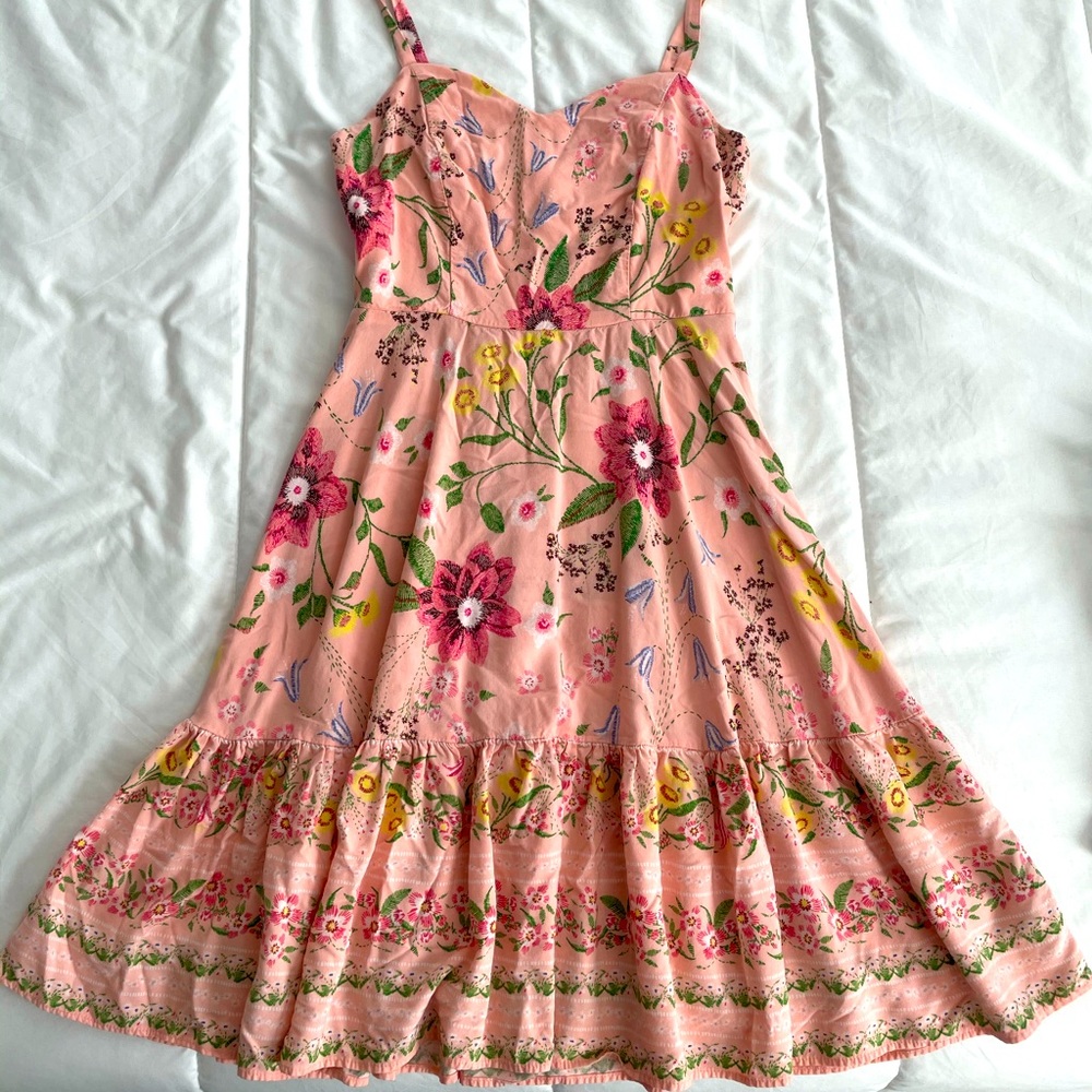 Old Navy size S spaghetti strap sundress! So cute!!